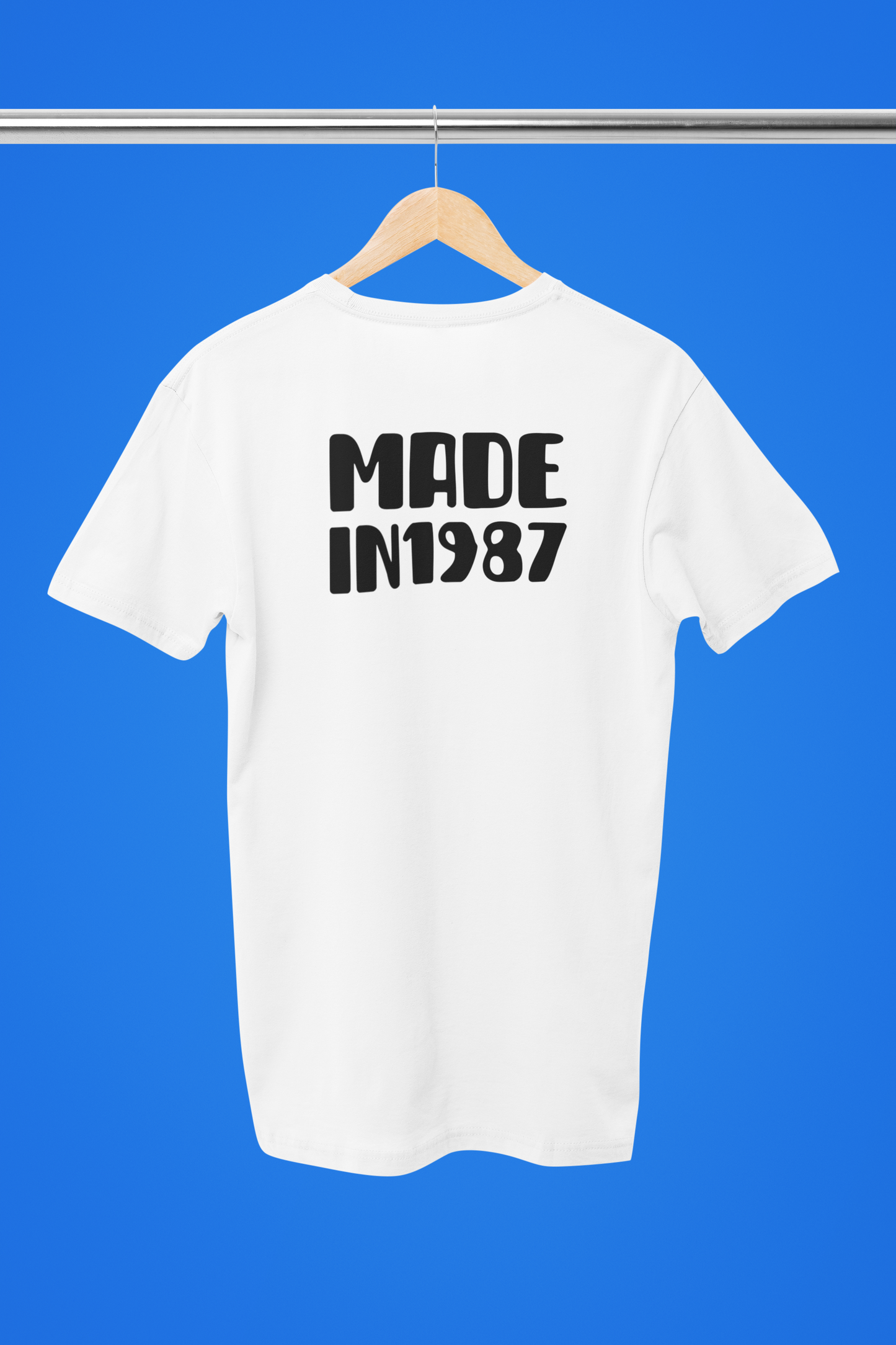 Made in (dit årstal) - Design din egen T-shirt