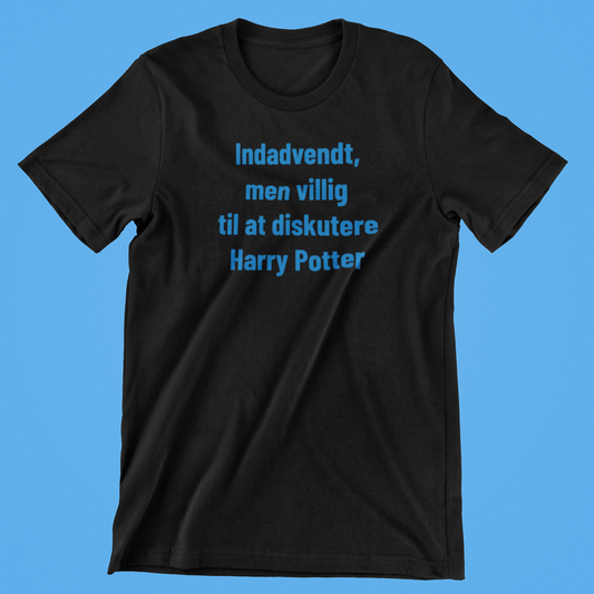 Indadvendt, men villig til at diskutere Harry Potter sort T-shirt