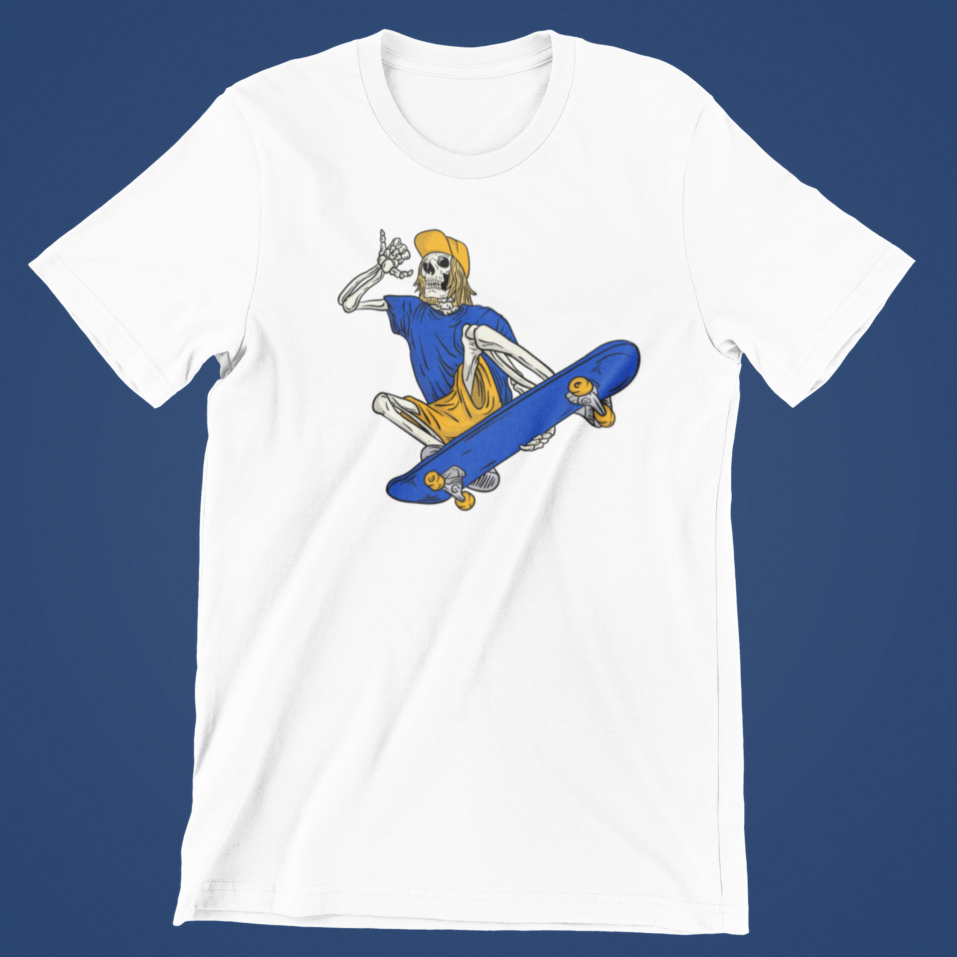 Skatende Skelet - hvid T-shirt