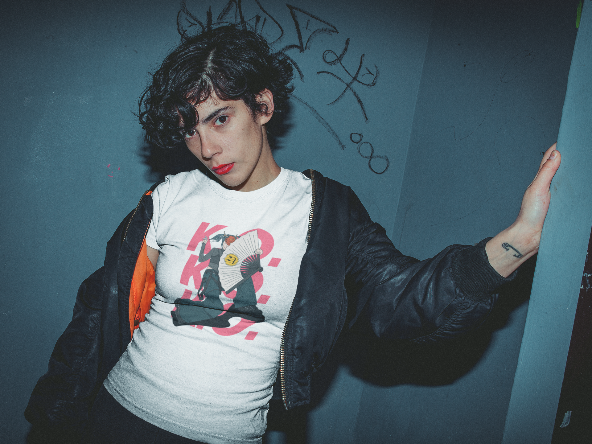 Ninja kvinde T-shirt - Coolshirts.dk