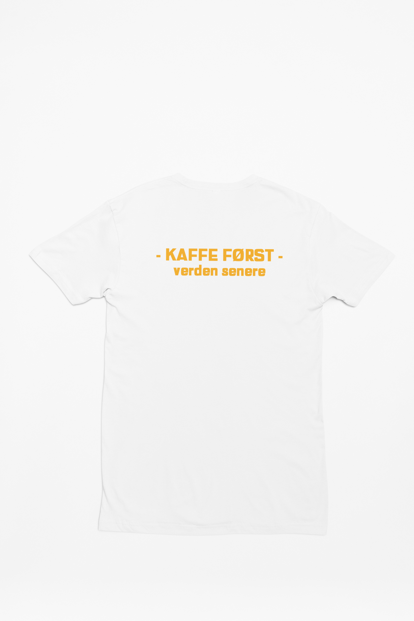 Kaffe Først - T-shirt