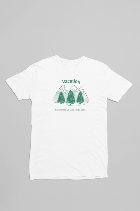 Hvid t-shirt med bjerge på