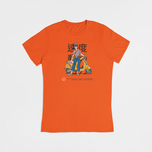 Anime Kvinde med Scooter - T-shirt - Coolshirts.dk
