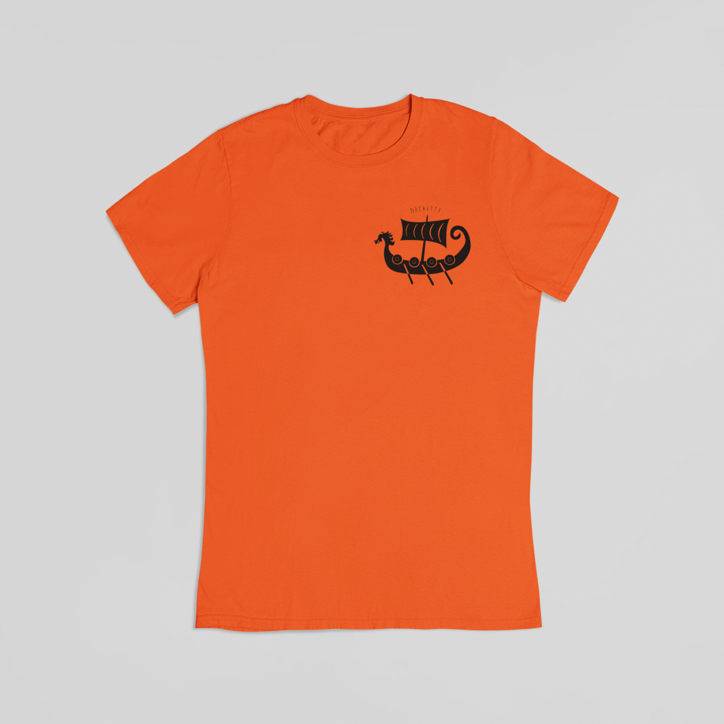Vikingeskib med runer orange - T-shirt
