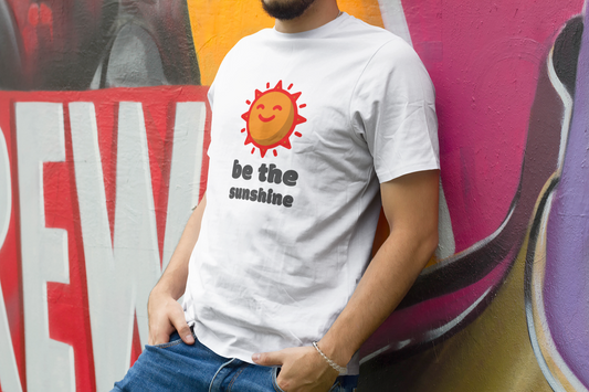 Be the sunshine – T-shirt - Coolshirts.dk